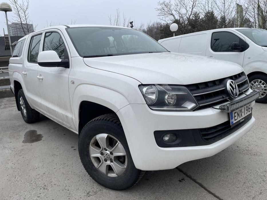VOLKSWAGEN Amarok 2015