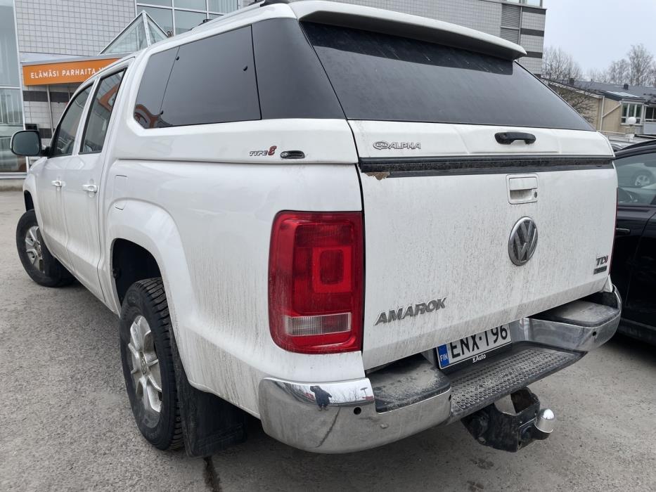 VOLKSWAGEN Amarok 2015