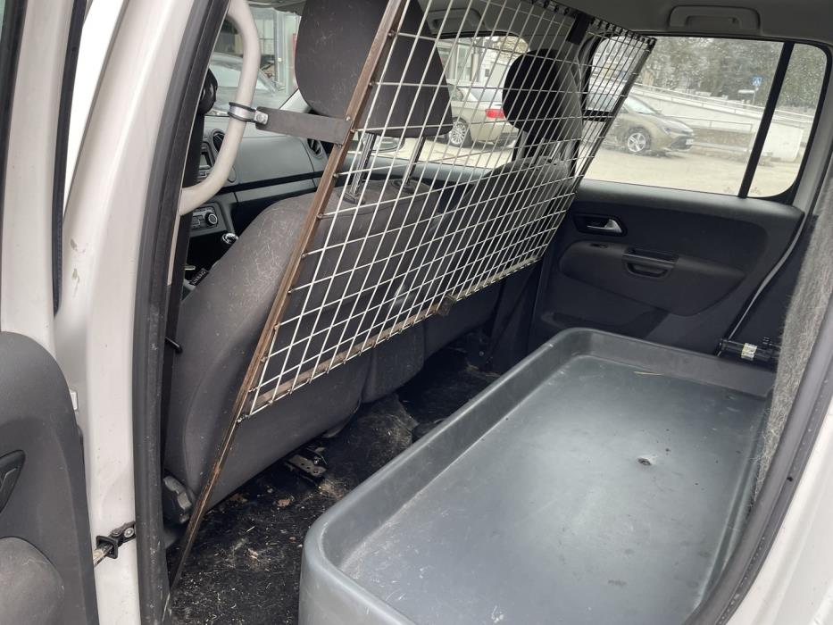 VOLKSWAGEN Amarok 2015