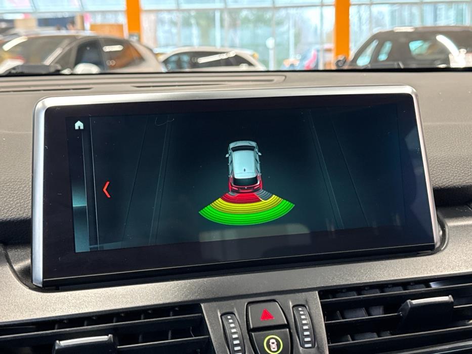 BMW 225 2018