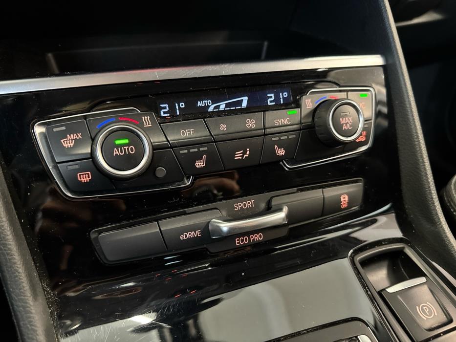 BMW 225 2018