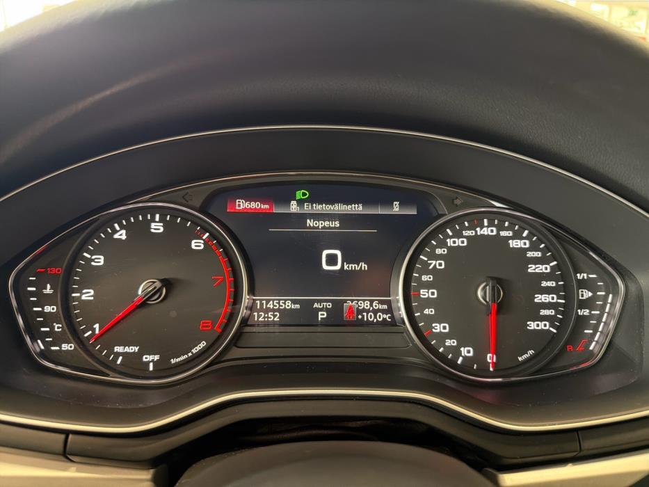AUDI A4 2020