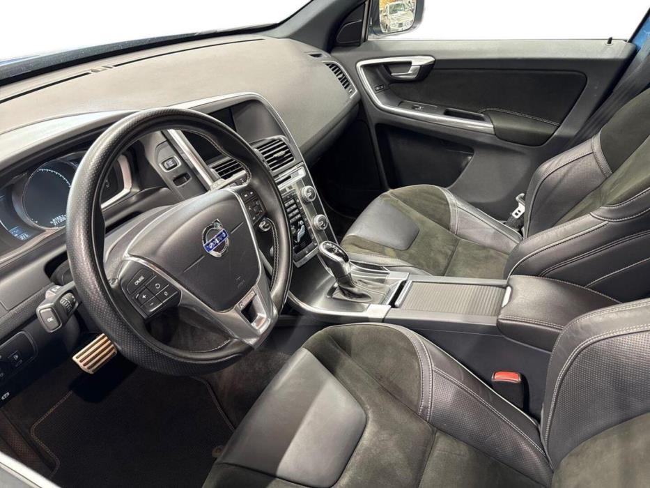 VOLVO XC60 2015