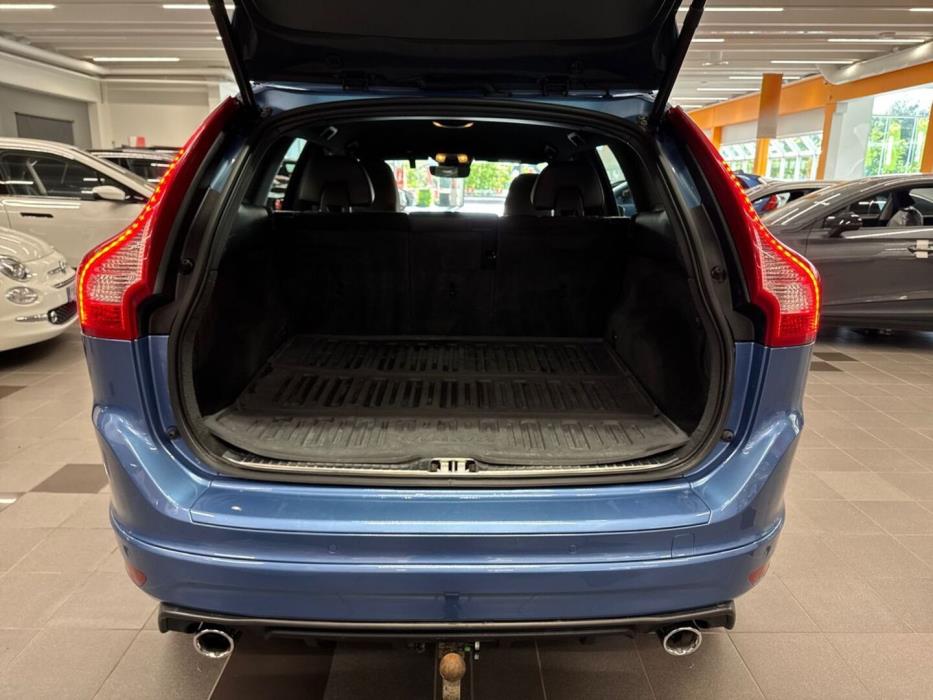 VOLVO XC60 2015