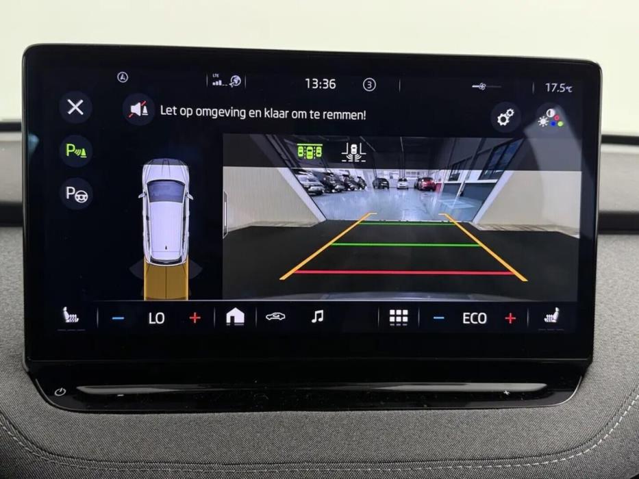 SKODA Enyaq 2022