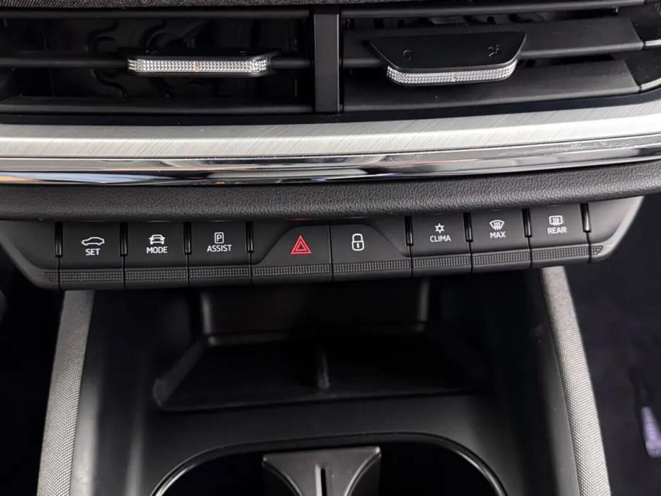 SKODA Enyaq 2022