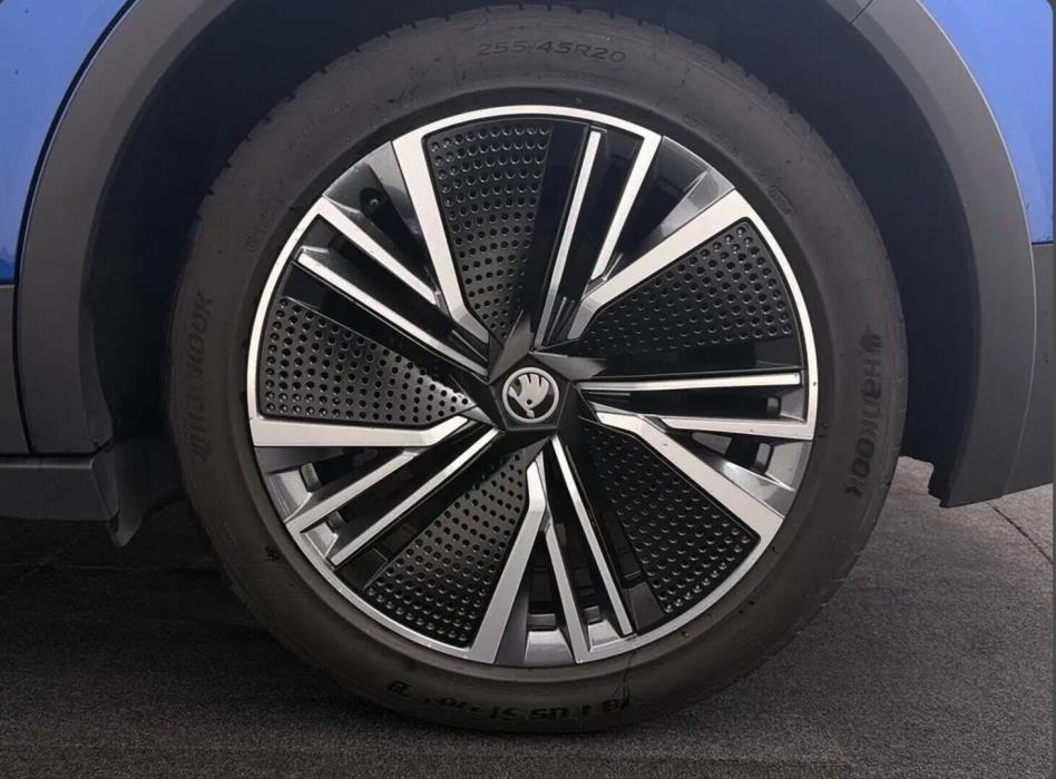 SKODA Elroq 2025