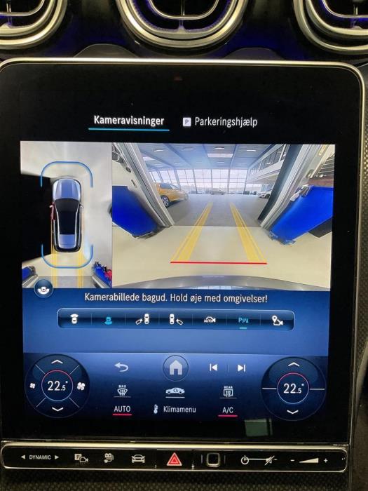 MERCEDES-BENZ C 2023