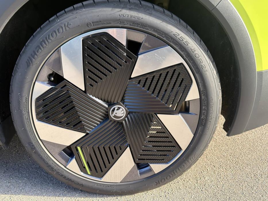 SKODA Elroq 2025