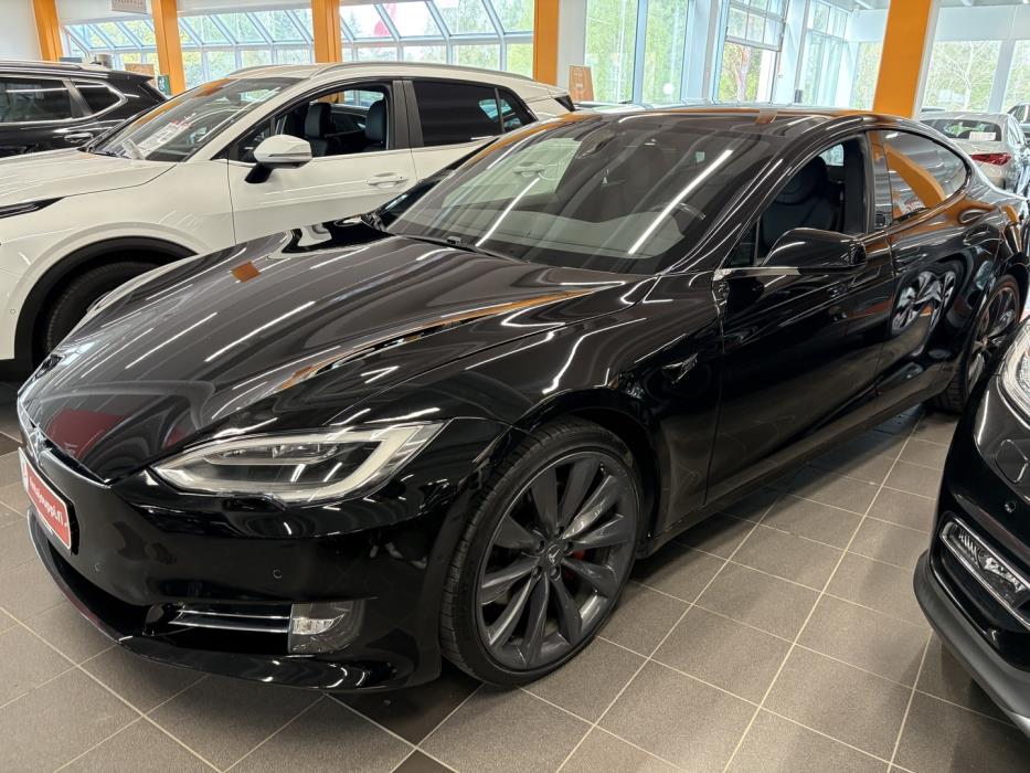 TESLA Model S 2019