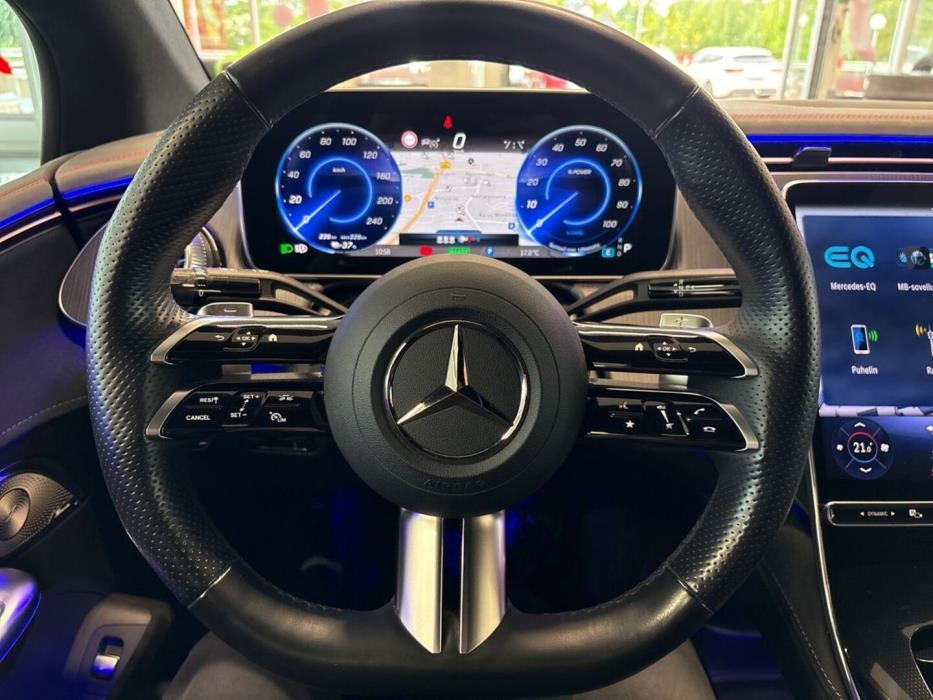 MERCEDES-BENZ EQE 2023