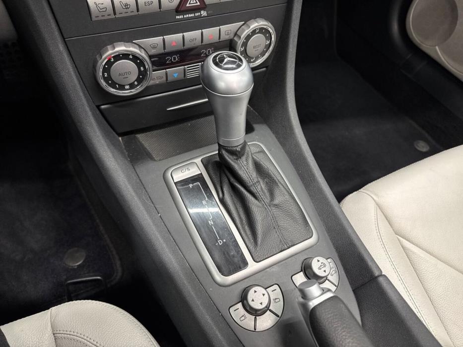 MERCEDES-BENZ SLK 2004