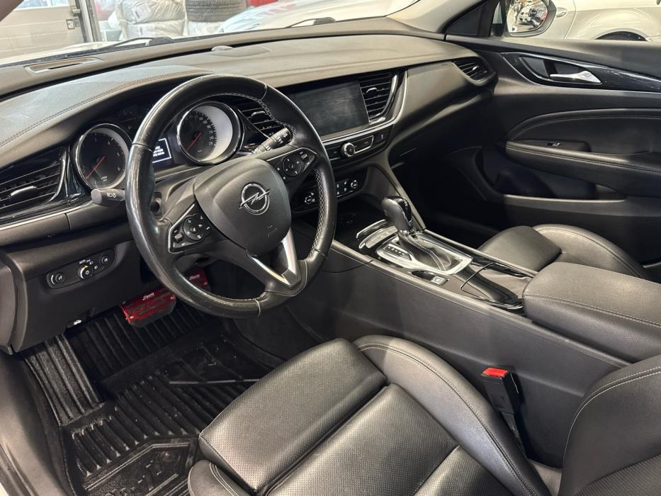 OPEL Insignia 2019