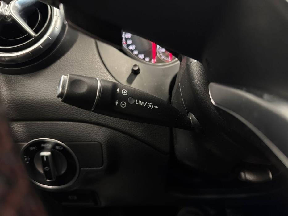 MERCEDES-BENZ CLA 2016