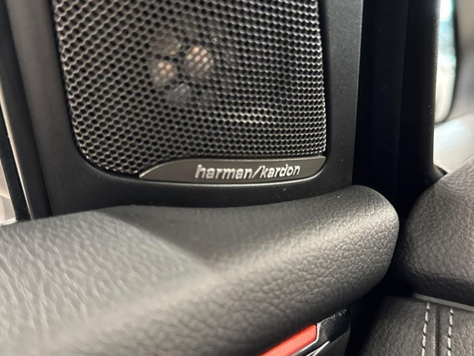 BMW 225 2019