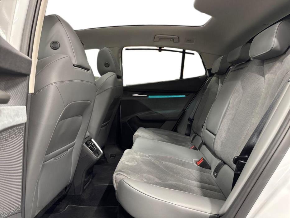 SKODA Enyaq 2026