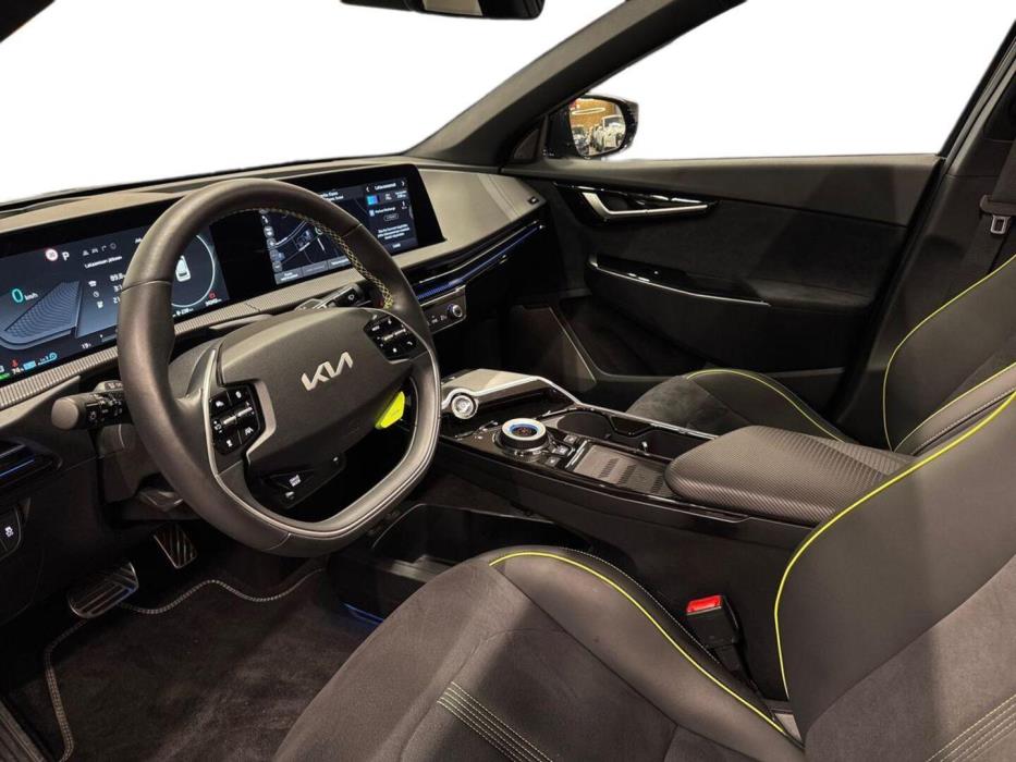 KIA EV6 2024