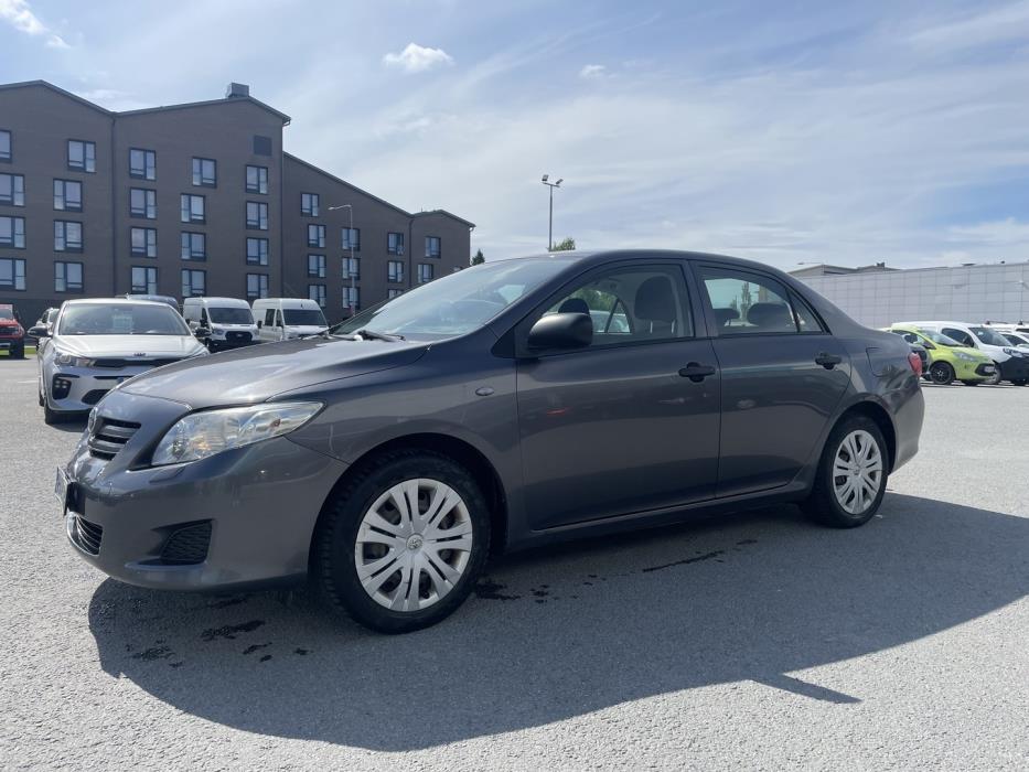 TOYOTA Corolla 2009