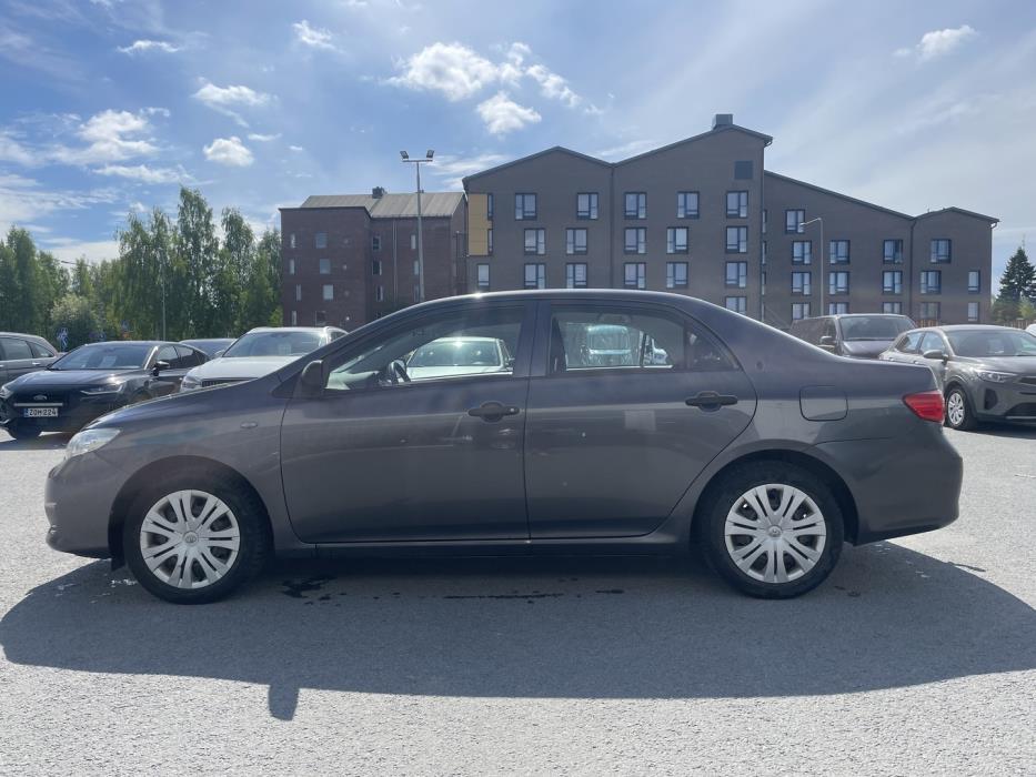 TOYOTA Corolla 2009
