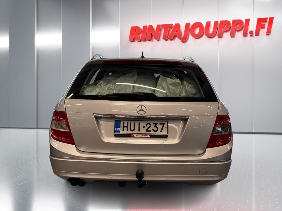 MERCEDES-BENZ C 2009