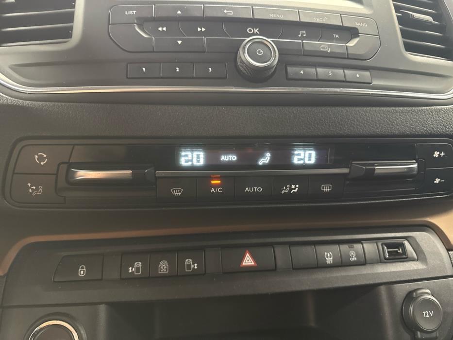 TOYOTA Proace Verso 2017