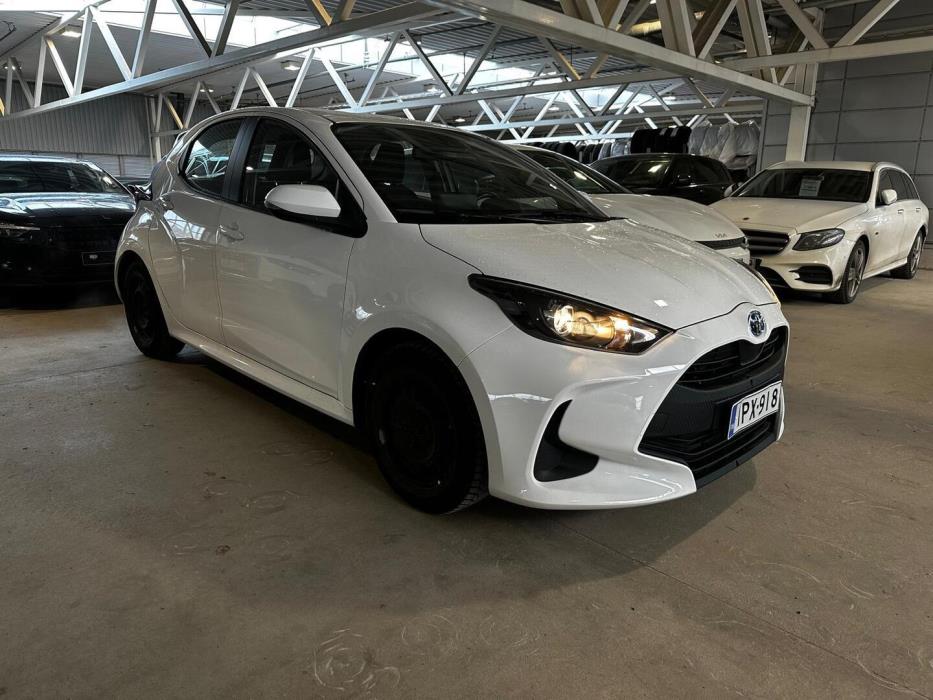 TOYOTA Yaris 2022
