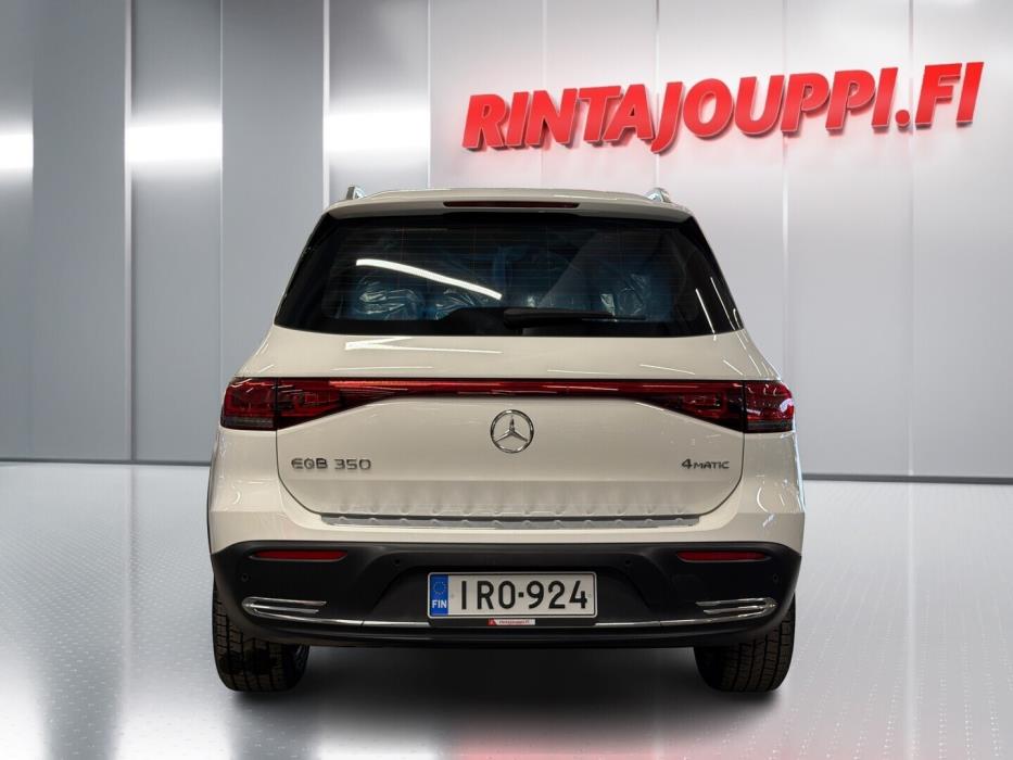 MERCEDES-BENZ EQB 2022