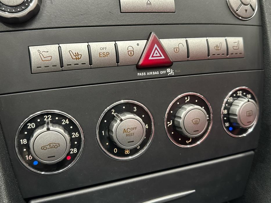 MERCEDES-BENZ SLK 2006