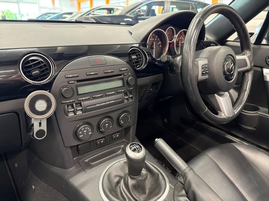 MAZDA MX-5 2006