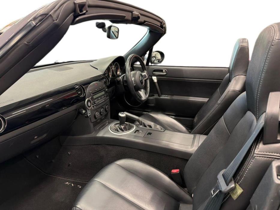 MAZDA MX-5 2006