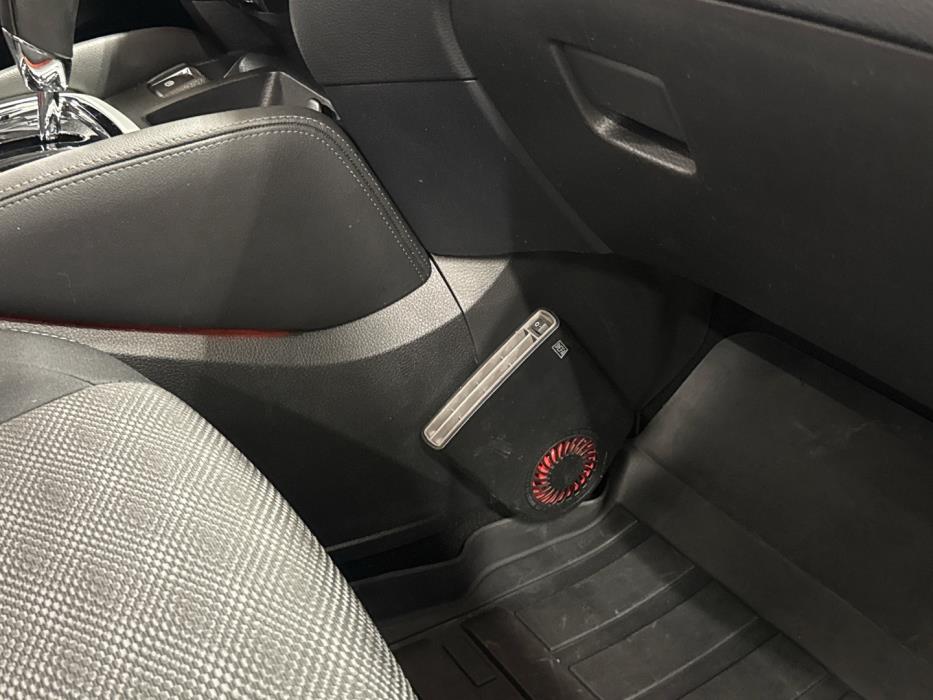 NISSAN Qashqai 2017