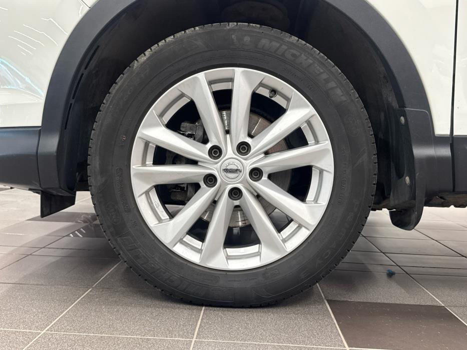 NISSAN Qashqai 2017