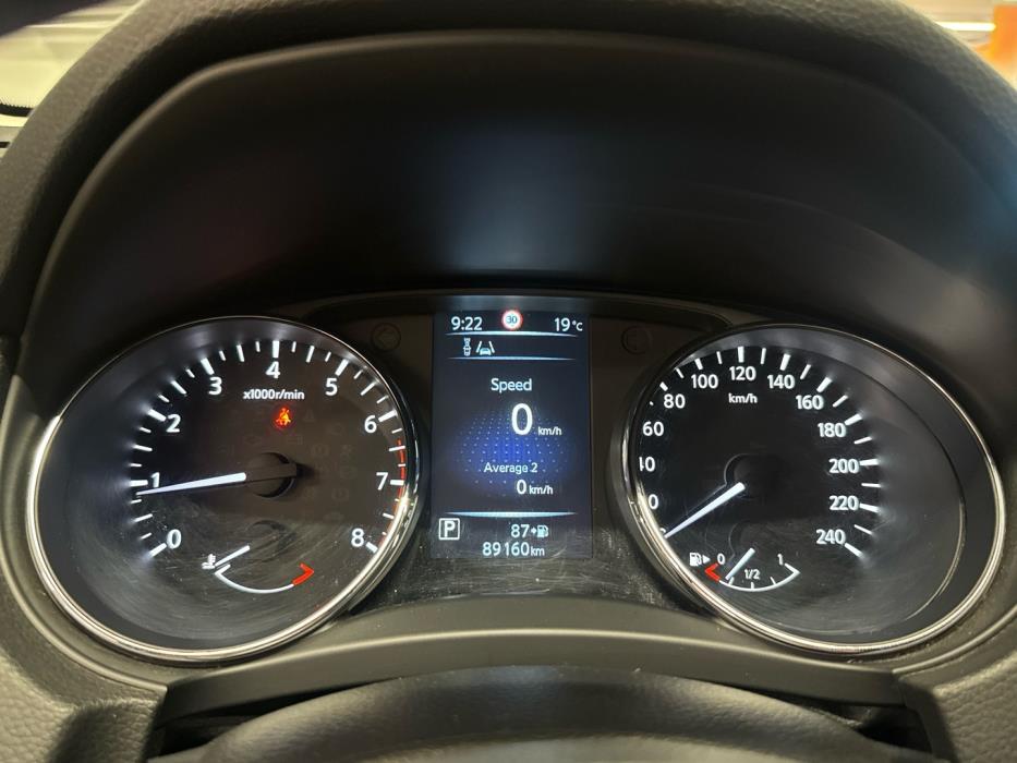 NISSAN Qashqai 2017