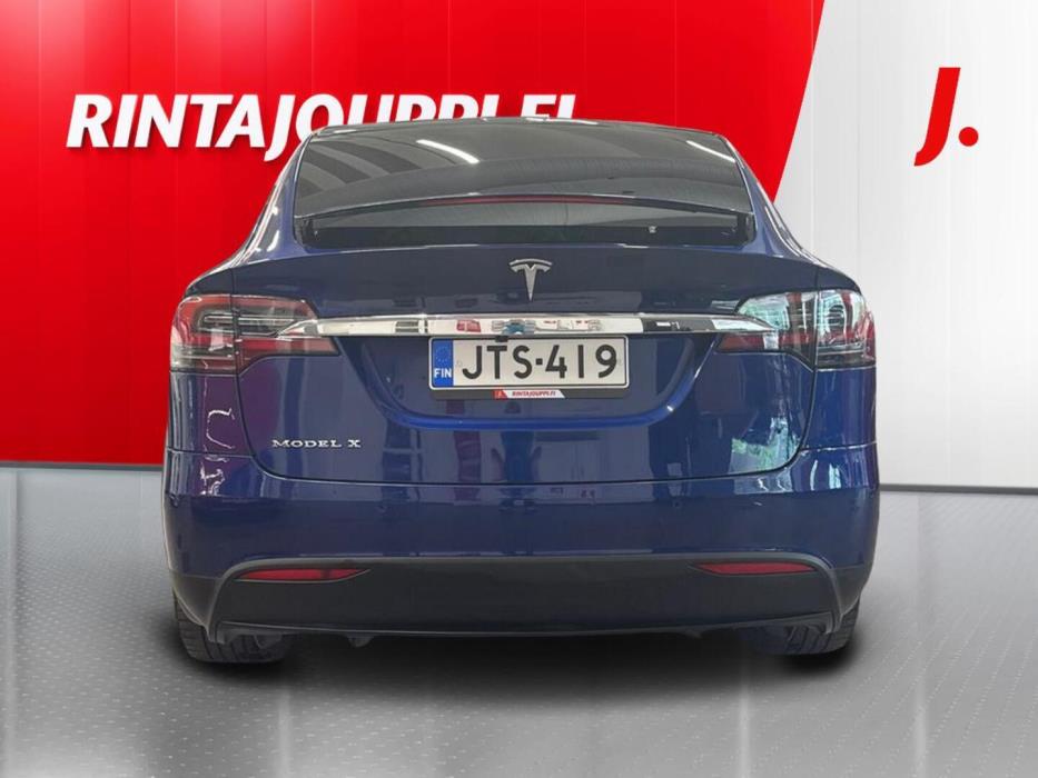 TESLA Model X 2016