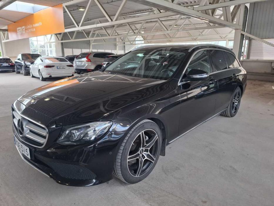 MERCEDES-BENZ E 2017