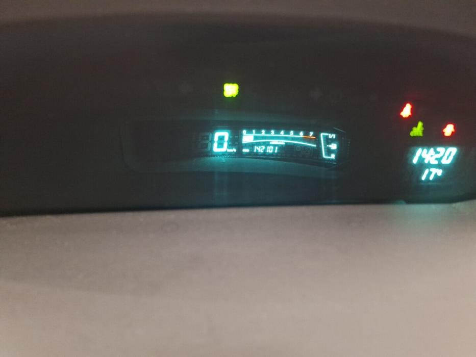 TOYOTA Yaris 2010