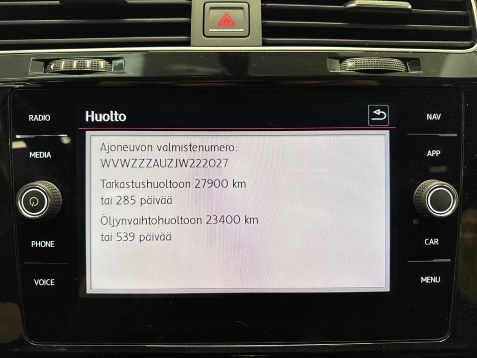 VOLKSWAGEN Golf 2018