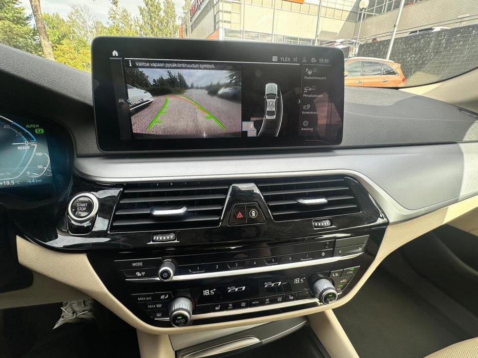 BMW 530 2021
