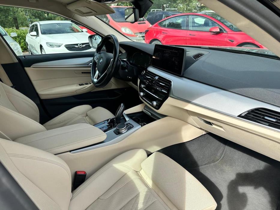 BMW 530 2021