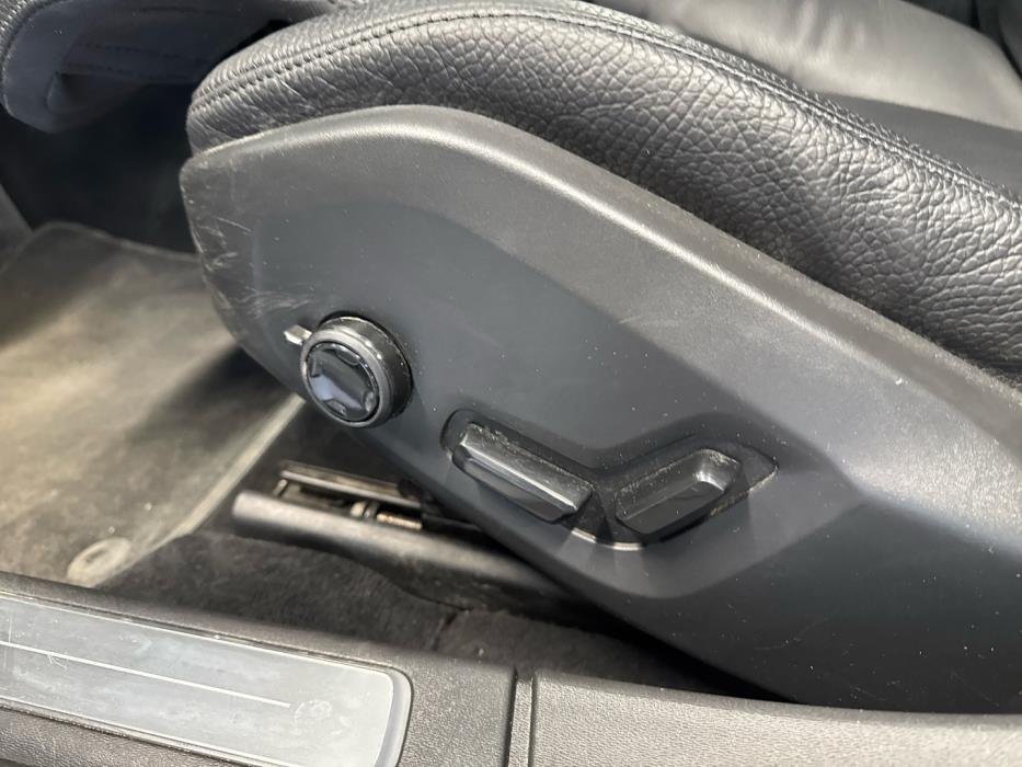 VOLVO V90 2021
