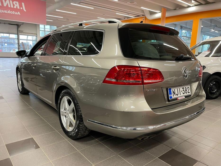 VOLKSWAGEN Passat 2014