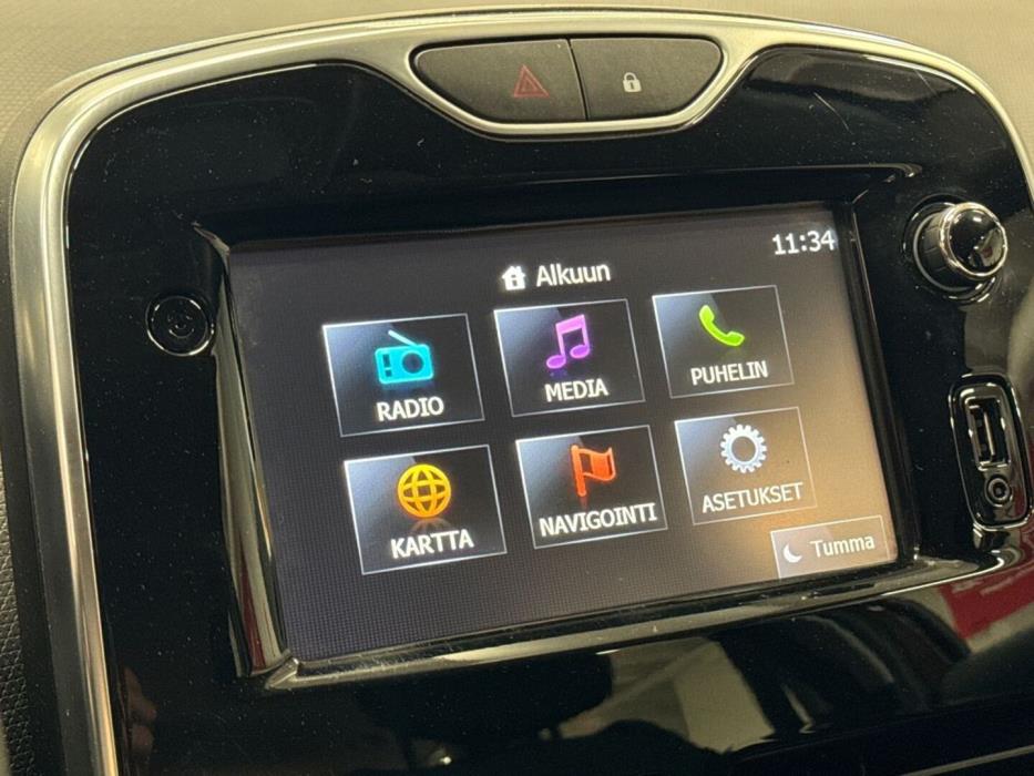 RENAULT Clio 2015