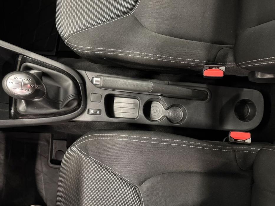RENAULT Clio 2015