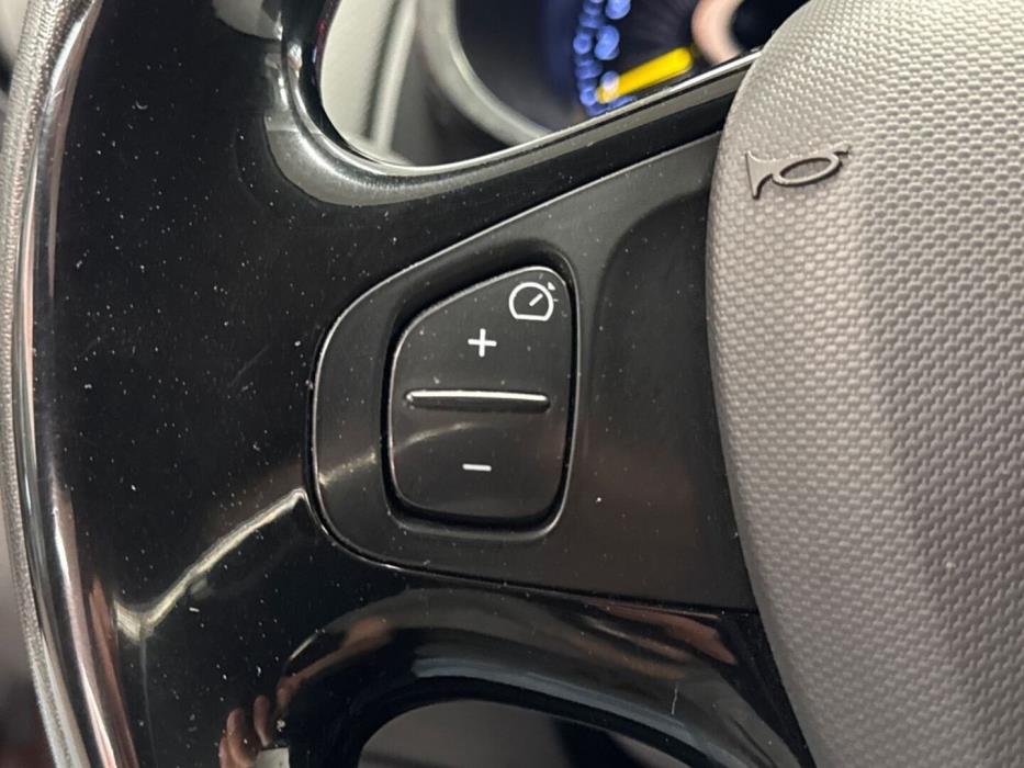 RENAULT Clio 2015
