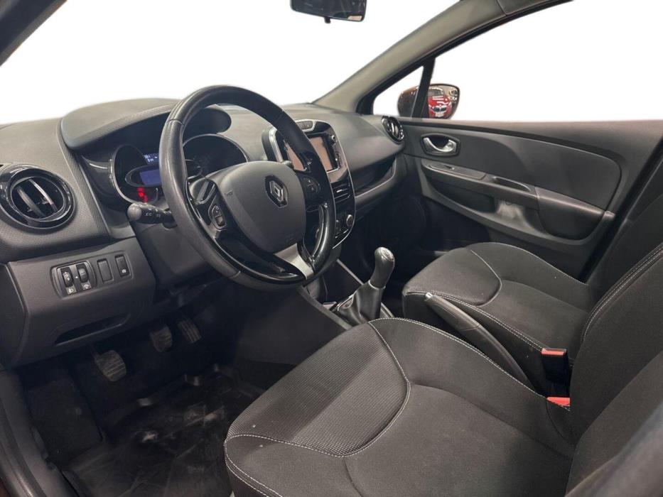 RENAULT Clio 2015