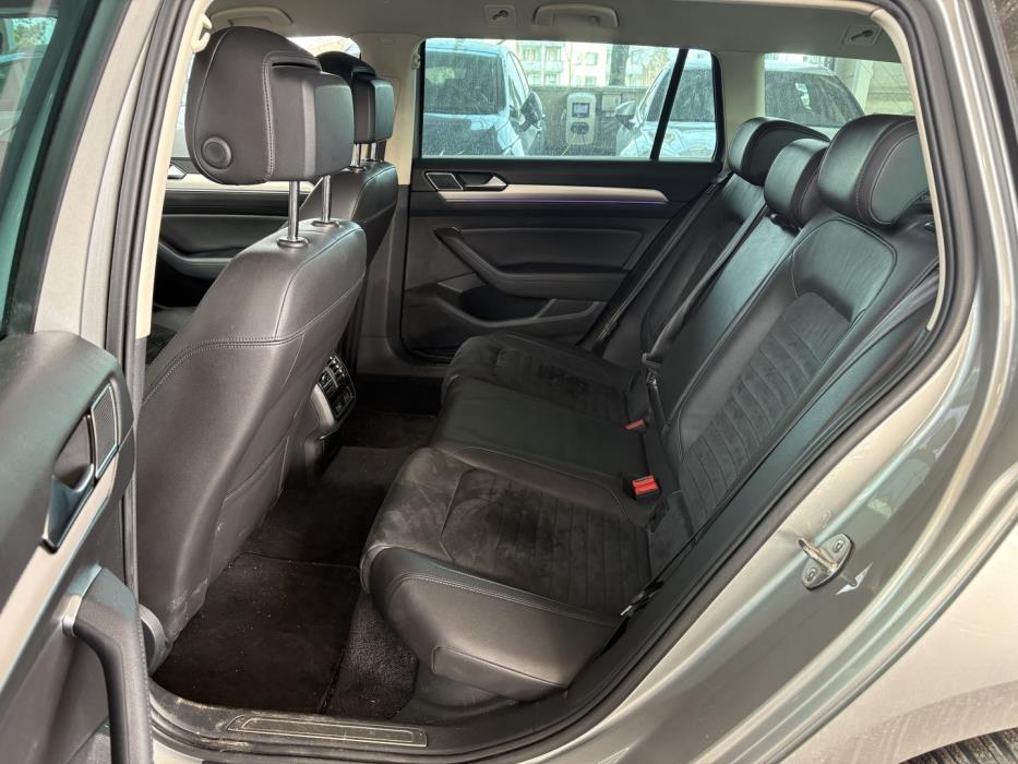 VOLKSWAGEN Passat 2017