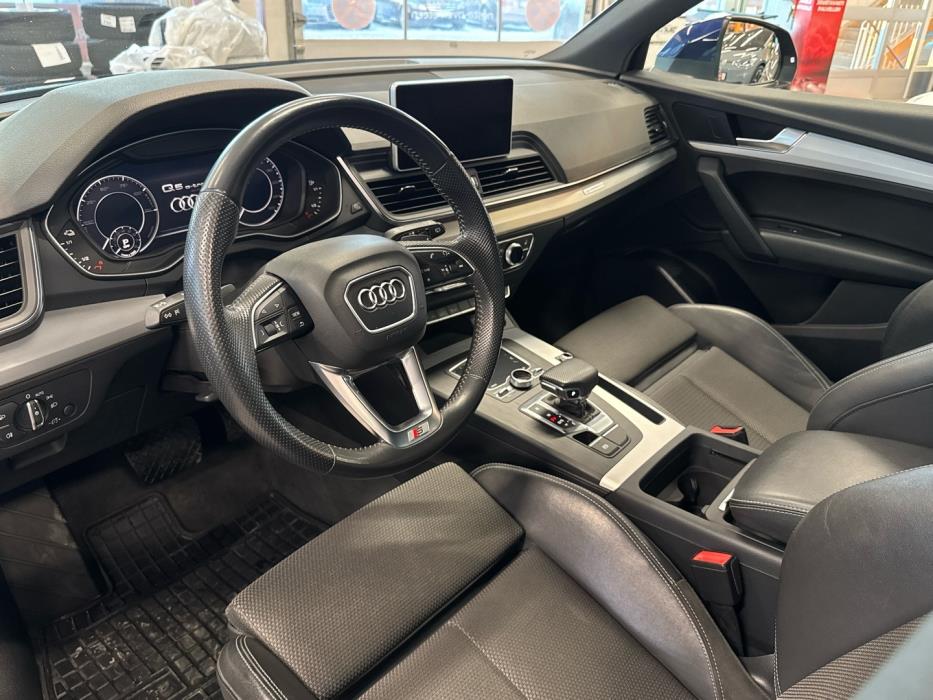 AUDI Q5 2020