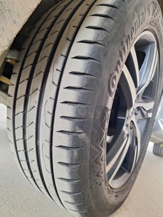 VOLVO XC60 2021
