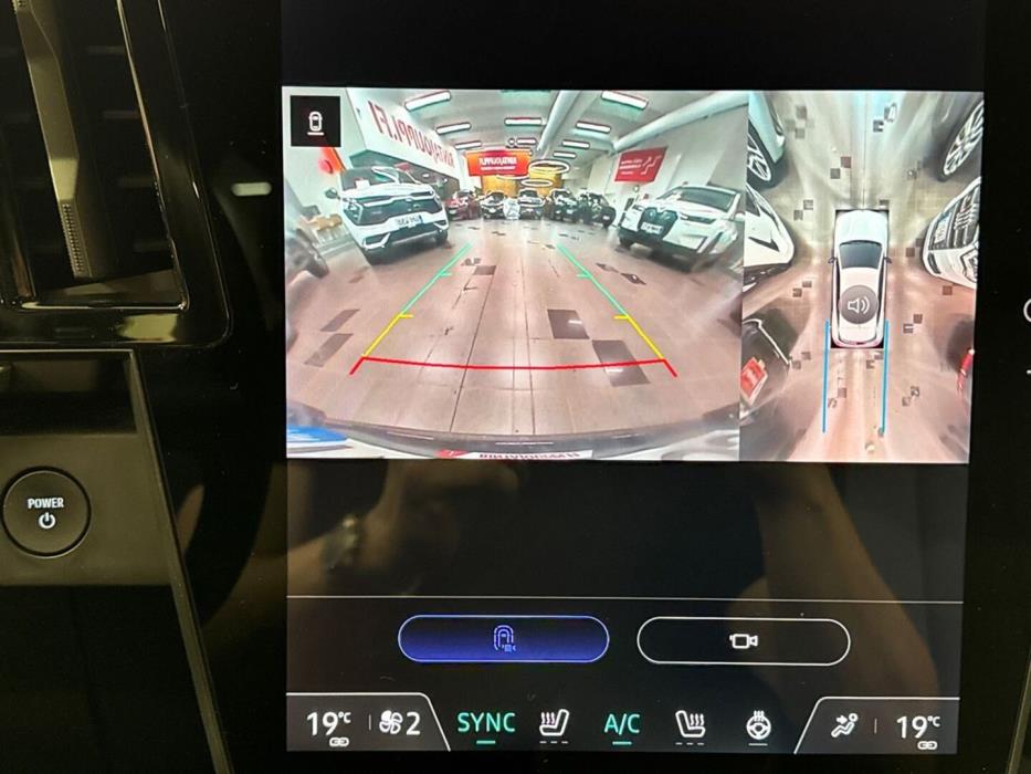 RENAULT Megane 2022