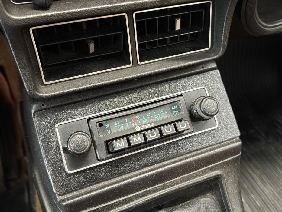 DATSUN 160J 1975